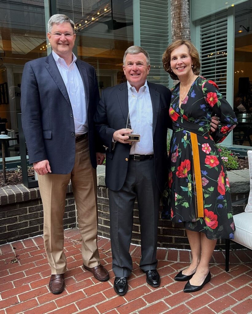 Boston Mutual Life Insurance Chairman, CEO and President Paul A. Quaranto, Jr., was awarded the Distinguished Service Award by the American Council of Life Insurers (ACLI) Forum 500.
